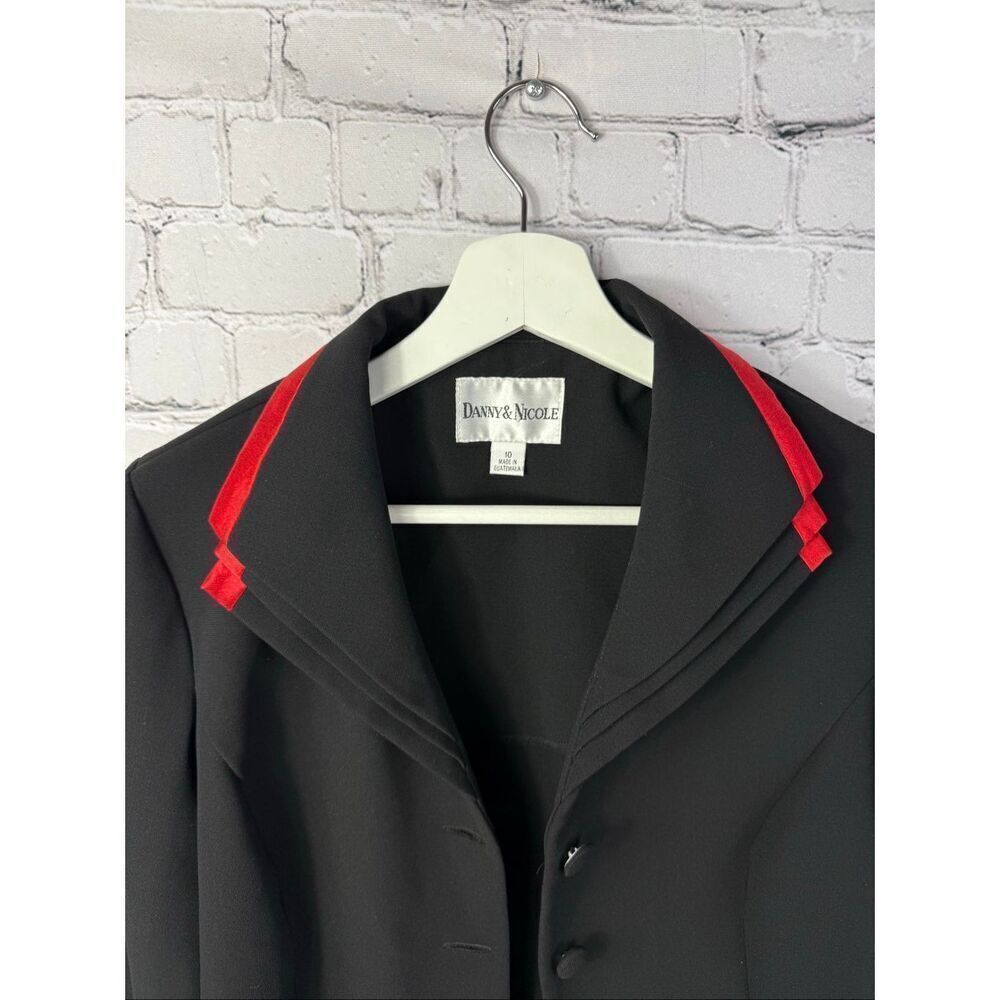 Danny and Nicole Black Red Satin Trim Blazer Size 10